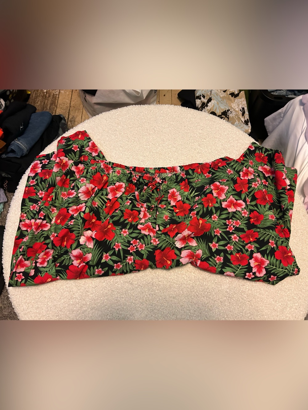 Victoria Jones Woman floral pajama pants plus